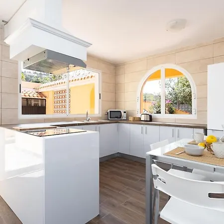 Eden La Paz サウサル