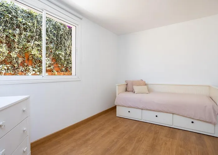 Eden La Paz * サウサル